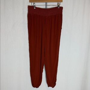 Anthropologie Rust Red Harem Jogger Pants Size M Embroidered Pockets Lightweight